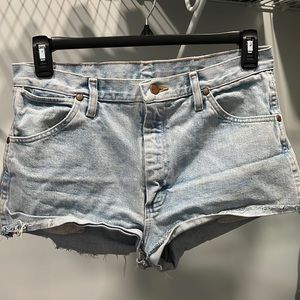 Wrangler light washed cut off shorts